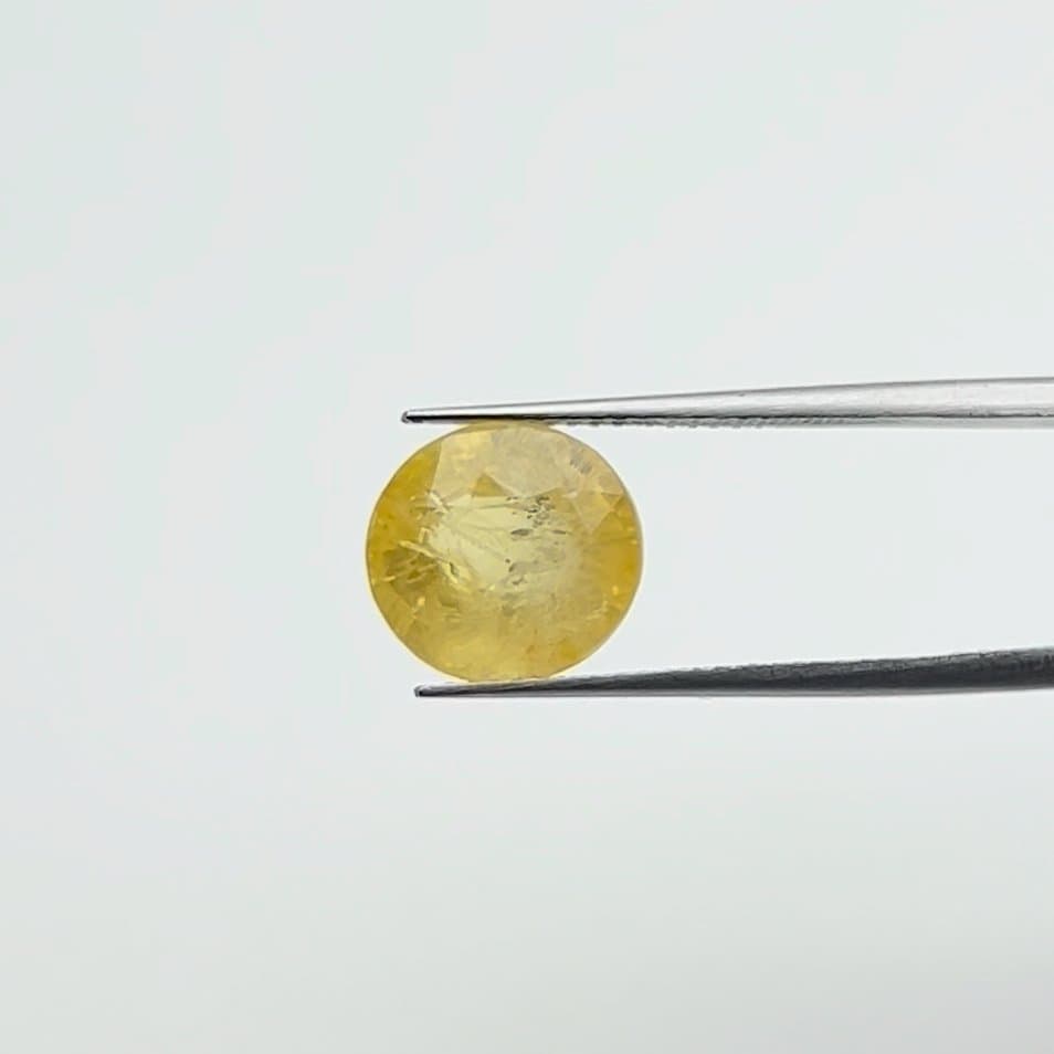 Yellow Sapphire | 7.00 Ratti