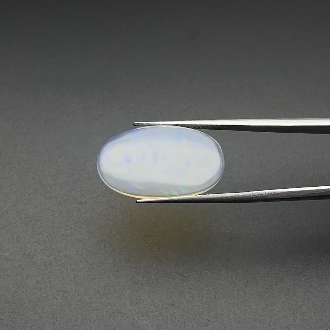 Fire opal I 10.25-Ratti