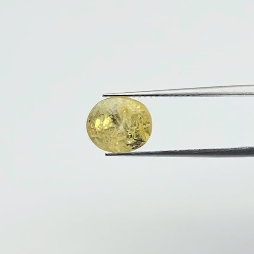 Yellow Sapphire | 6.00 Ratti