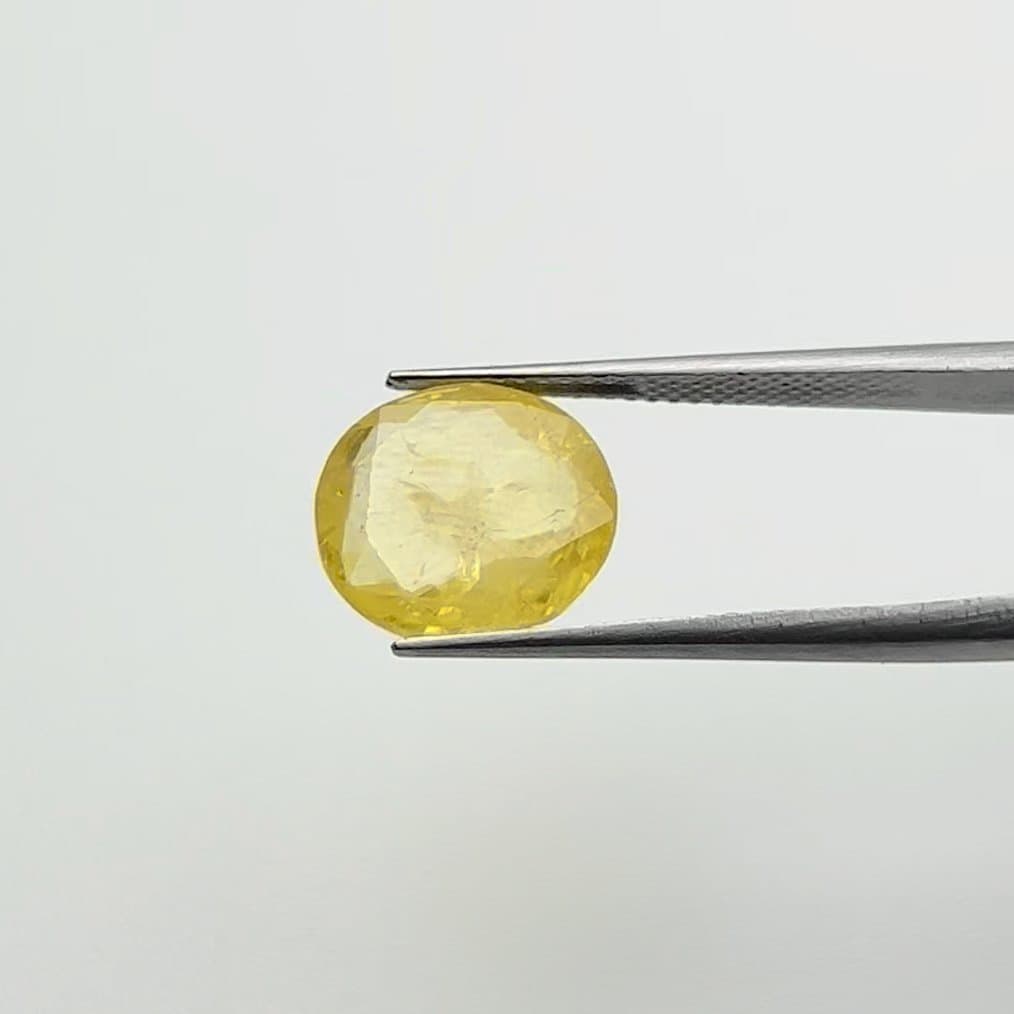 Yellow Sapphire | 6.50 Ratti