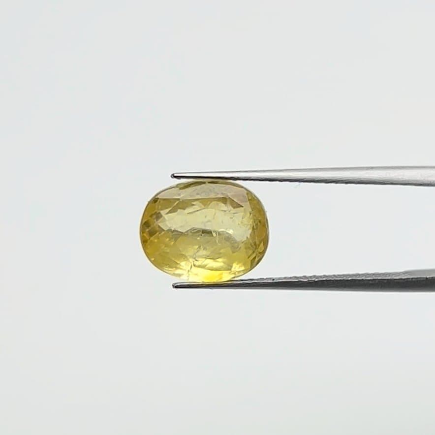 Yellow Sapphire | 6.00 Ratti