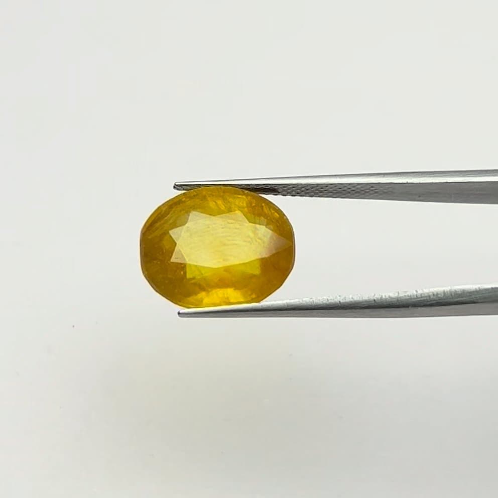 Yellow Sapphire | 12.50 Ratti