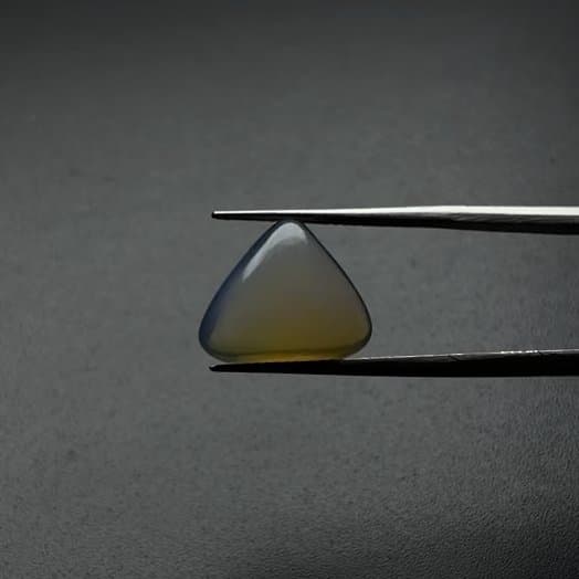 Fire opal I 5.50-Ratti